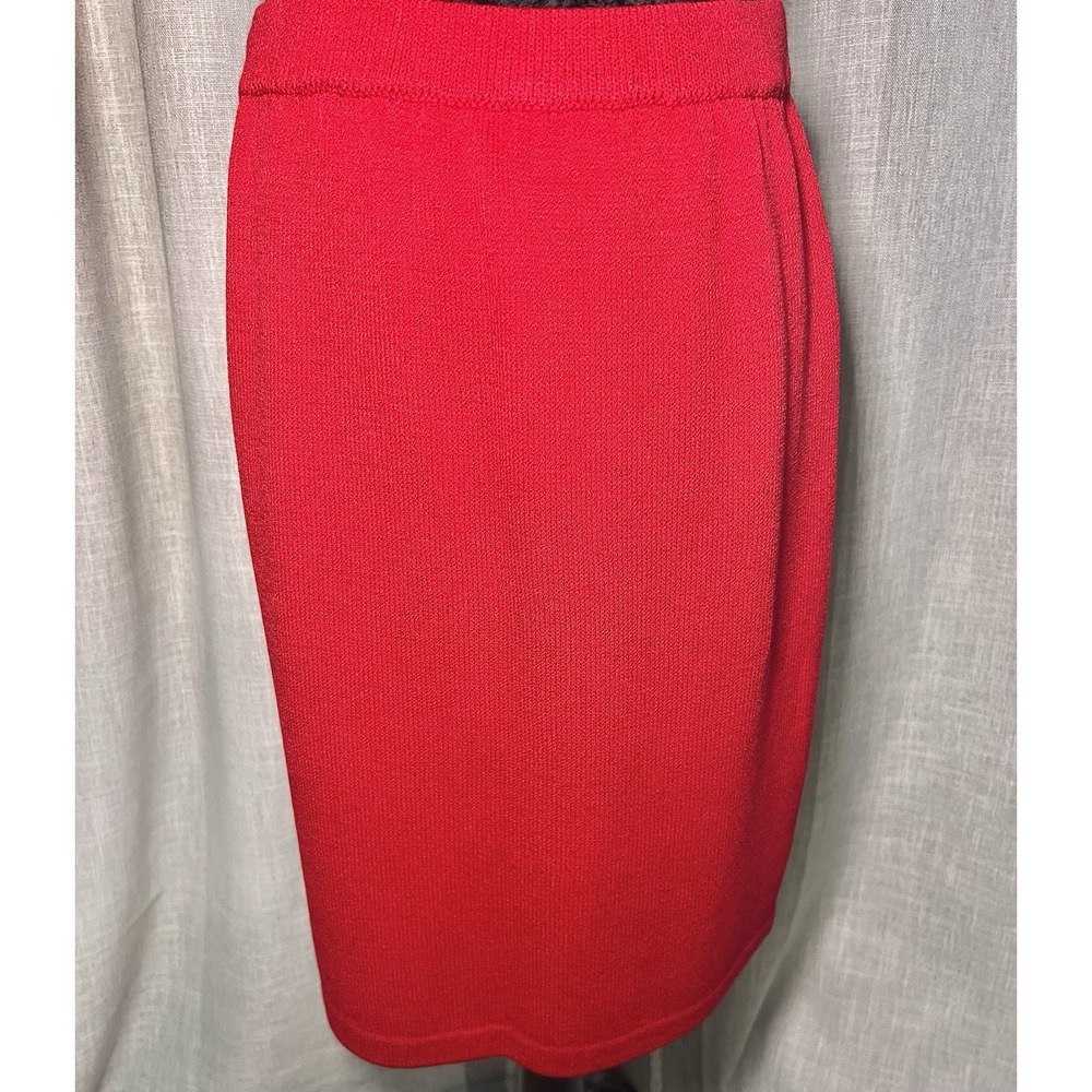 St. John Collection Red Santana Knit Pencil Pull On Skirt by Marie Gray Size: 6 - Picture 3 of 6